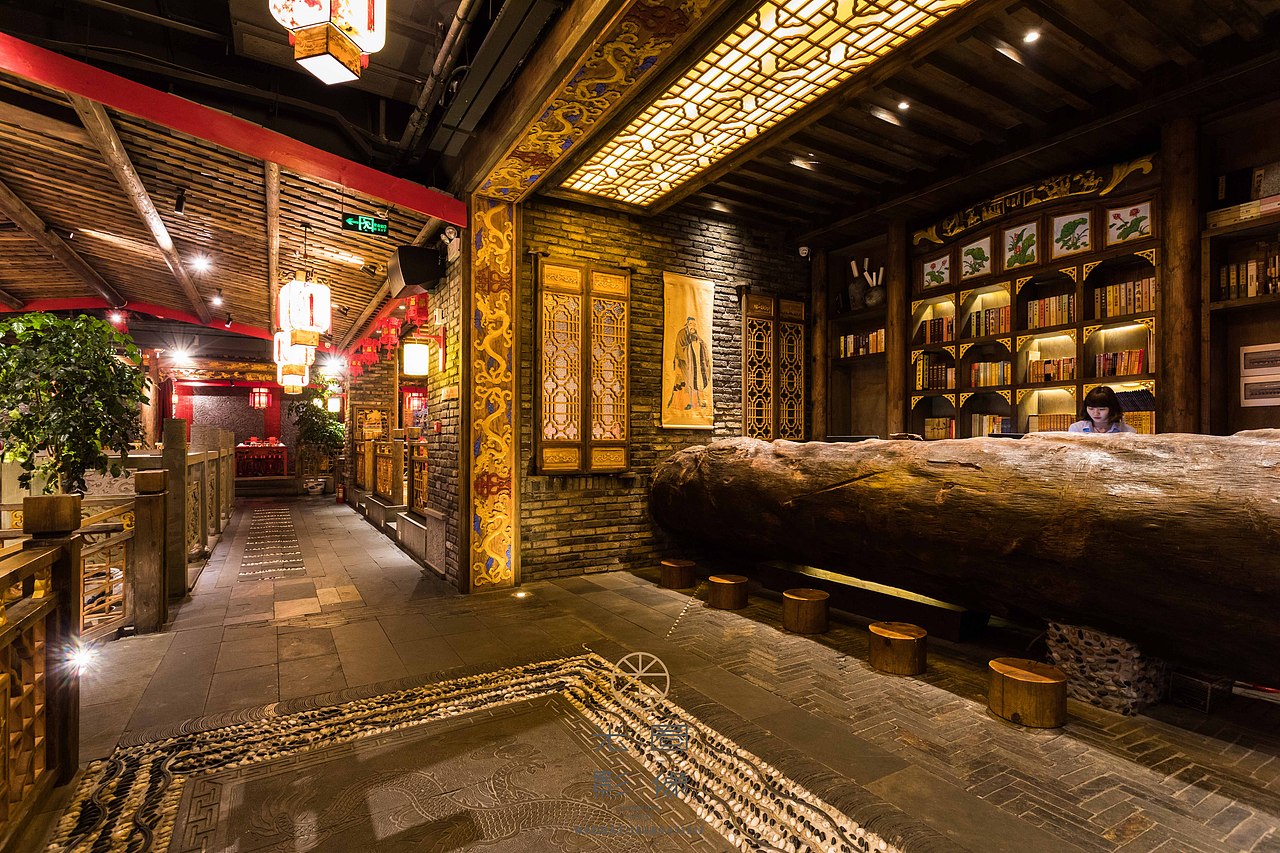 海口大龙翻印老成都火锅空间摄影