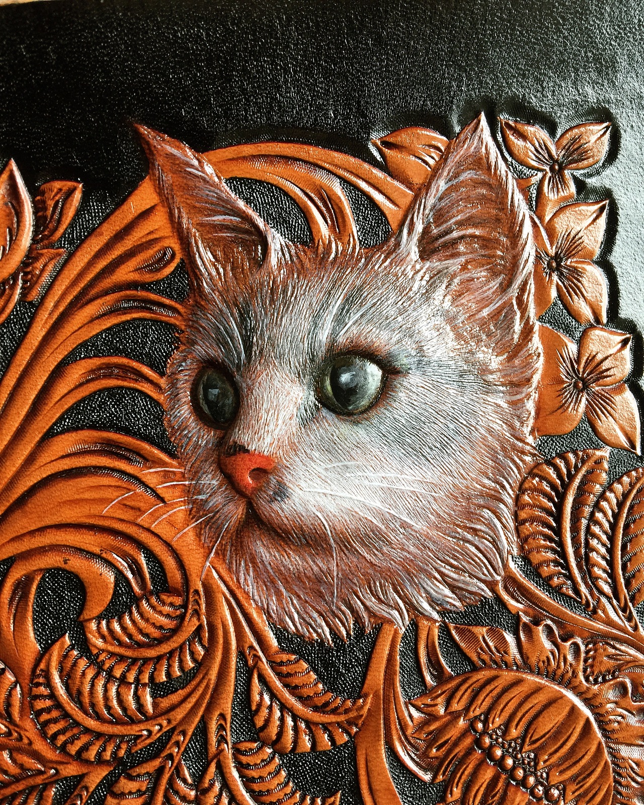 皮雕钱包面雕刻完工|手工艺|工艺品设计|非凡手工银饰 - 原创作品