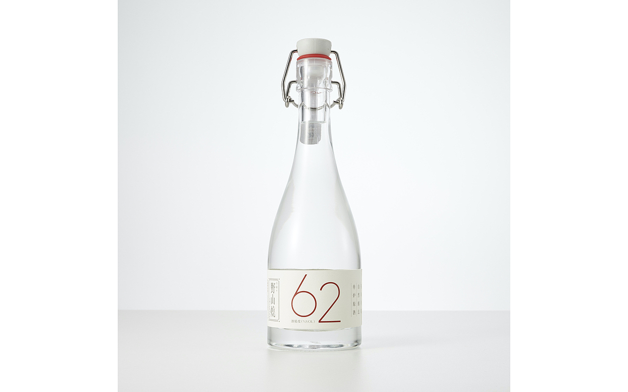 mc&c构国学图获奖包装案例鉴赏｜野山烧的墨韵酒香