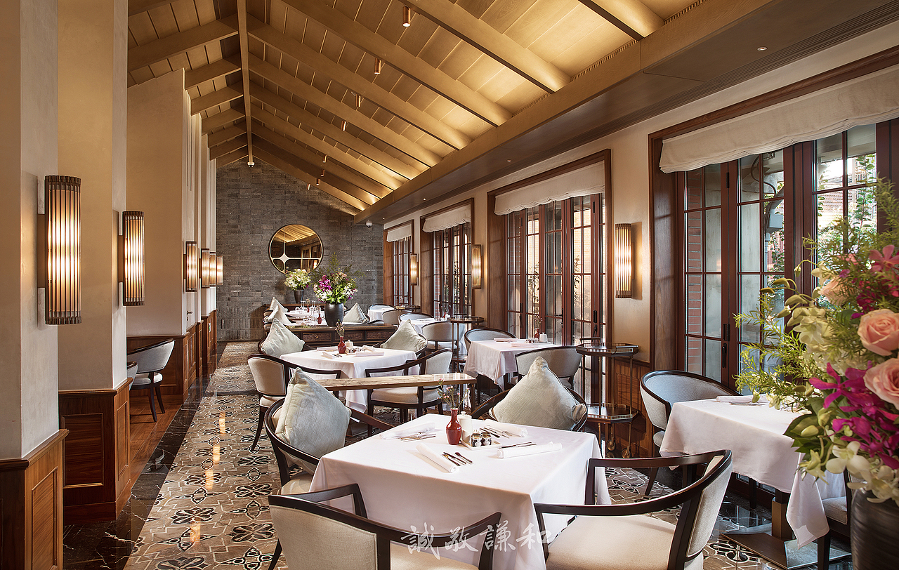 上海建业里嘉佩乐酒店