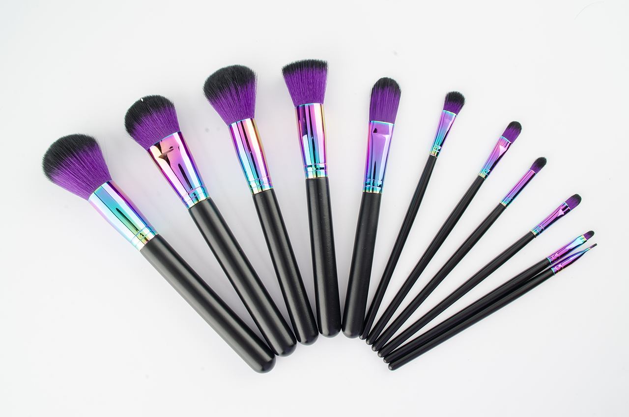 国际阿里化妆刷拍摄没有修图（图ZMTg1MzMwNTU2） - 产品摄影 - 站酷设计师狸猫视觉原创素材 - 站酷ZCOOL