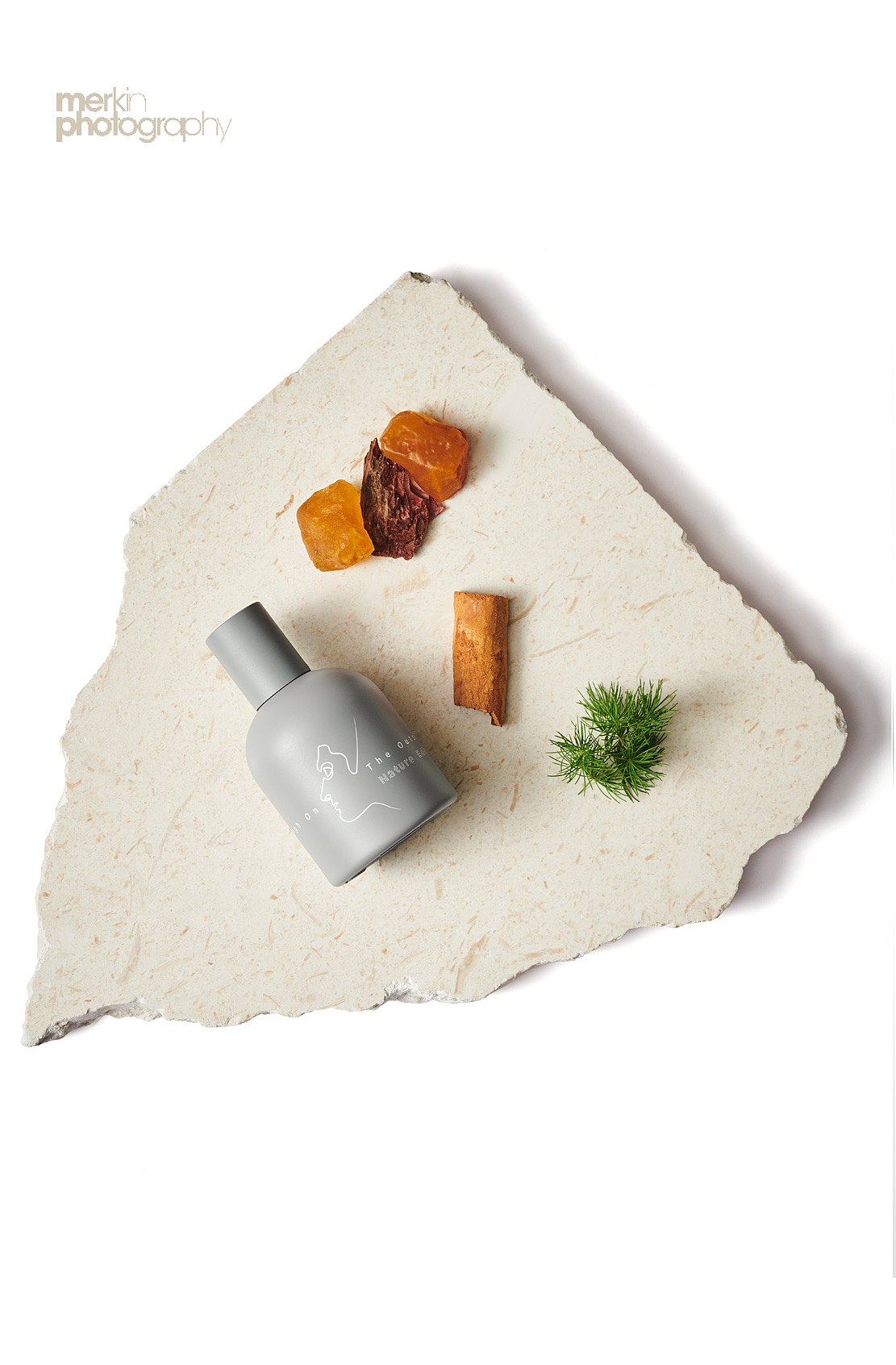 香水拍摄 × 场景拍摄 | 自然目录BG情侣香水电商拍摄（图ZMjMyMjIzMzk2） - 产品摄影 - 站酷设计师摄影师竺生原创素材 - 站酷ZCOOL