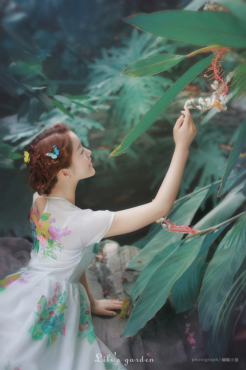 Lili's garden（图ZMjk4MTU1MDg=） - 人像摄影 - 站酷设计师摄影师蝈蝈小姐原创素材 - 站酷ZCOOL
