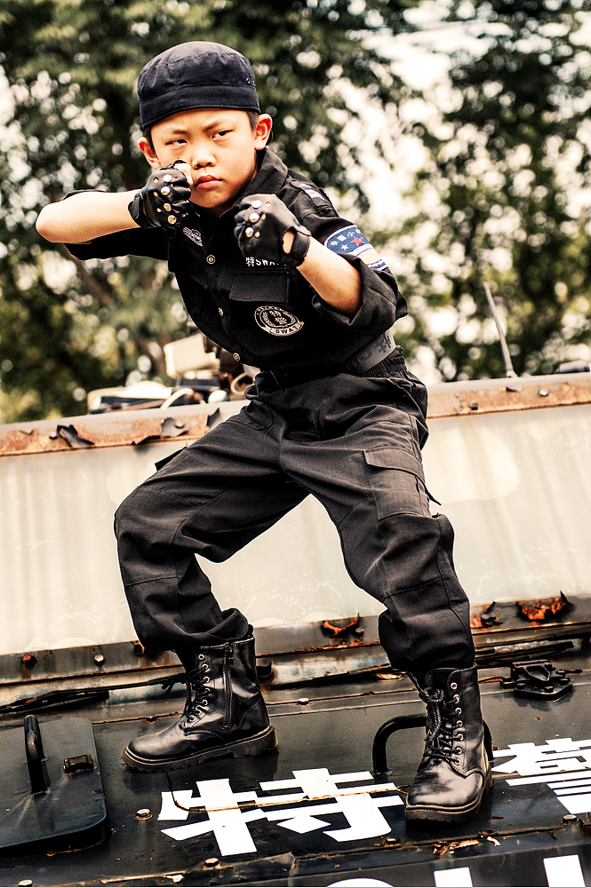 少年英雄特警梦一