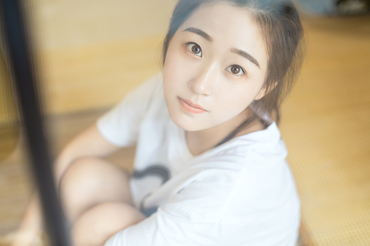 『其实特甜』（图ZMTI0MjcxMjI0） - 人像摄影 - 站酷设计师布衣圣贤原创素材 - 站酷ZCOOL