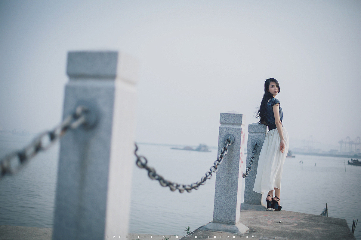 但愿我是缠绕你的风