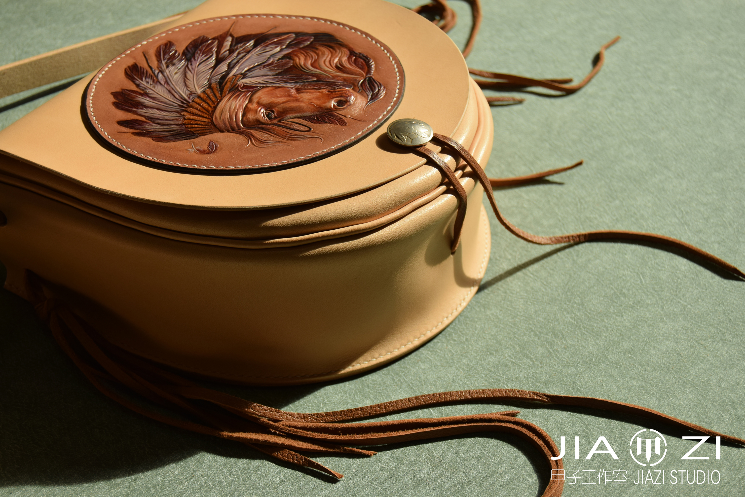 甲子工作室 原创皮雕皮具 日式印第安系列背包 酋长