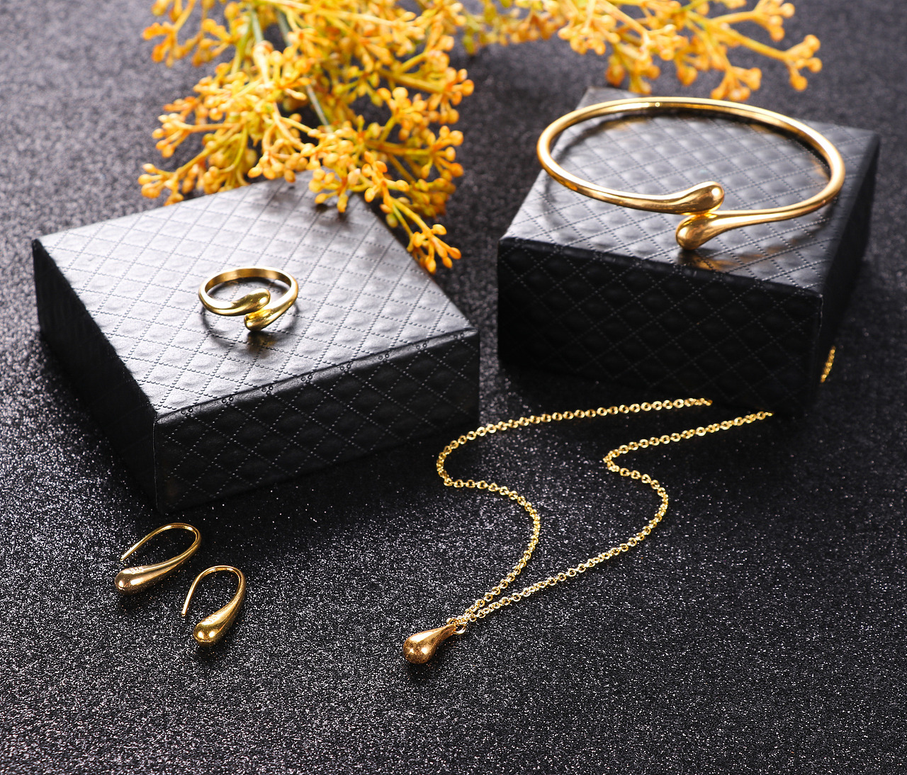 饰品拍摄（原片）（图ZMTE1Njc2NjA0） - 产品摄影 - 站酷设计师hamihami原创素材 - 站酷ZCOOL