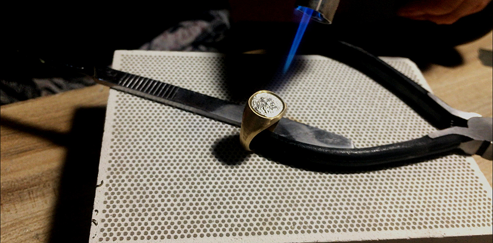 钱币浮雕狮子手工戒指（图ZMTI0Njc1MjYw） - 首饰设计 - 站酷设计师形余原创素材 - 站酷ZCOOL