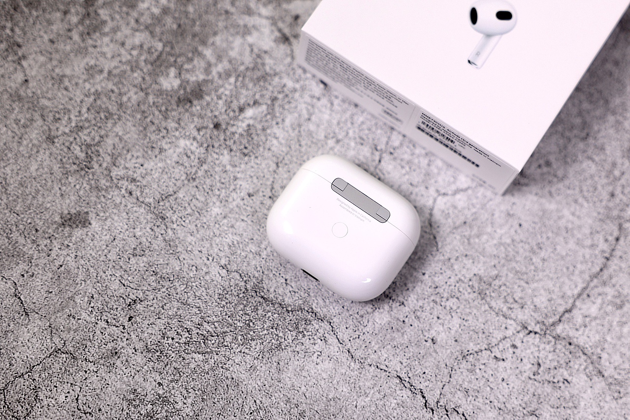 苹果AirPods 3第三代