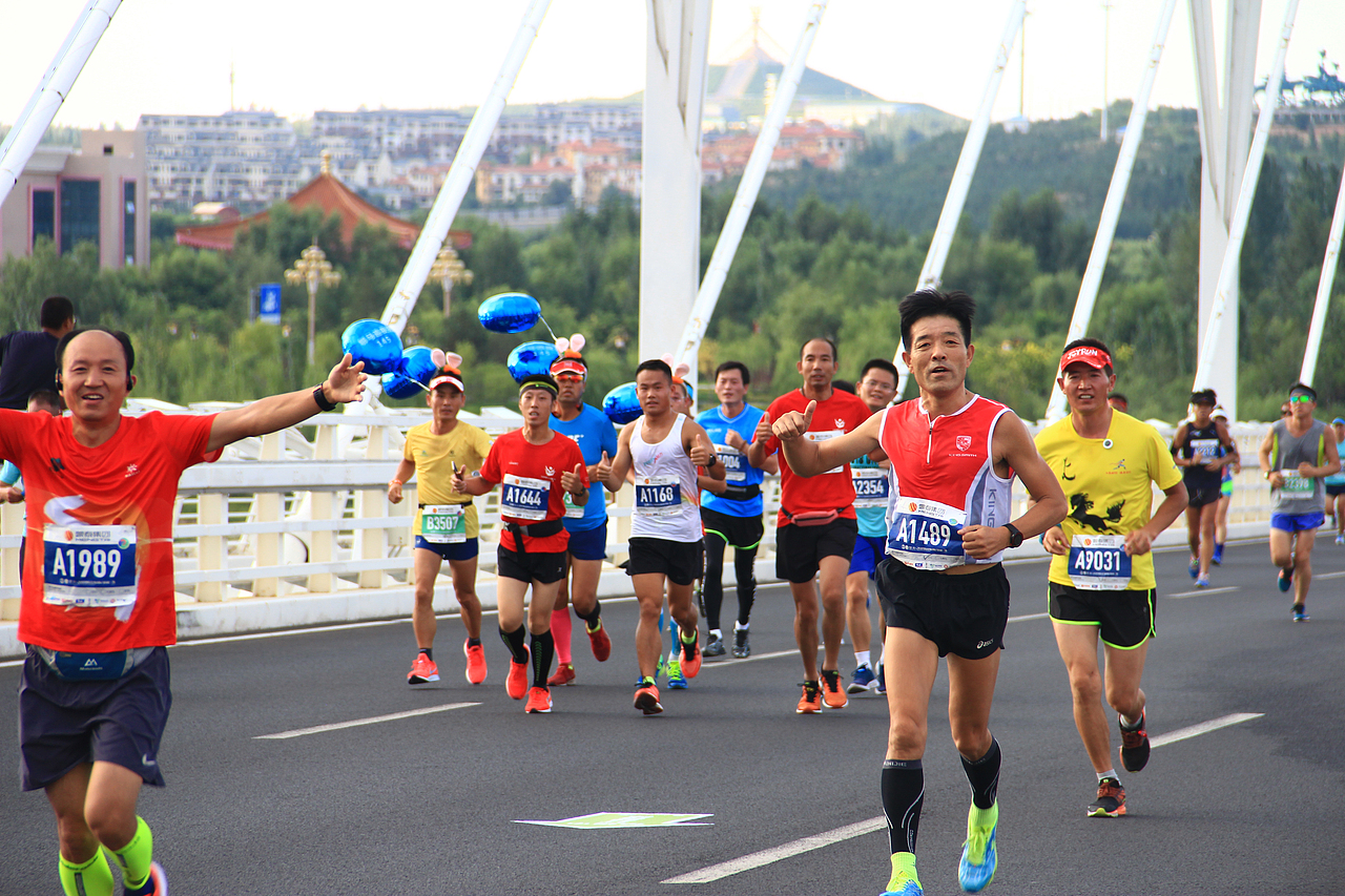 2018鄂尔多斯马拉松