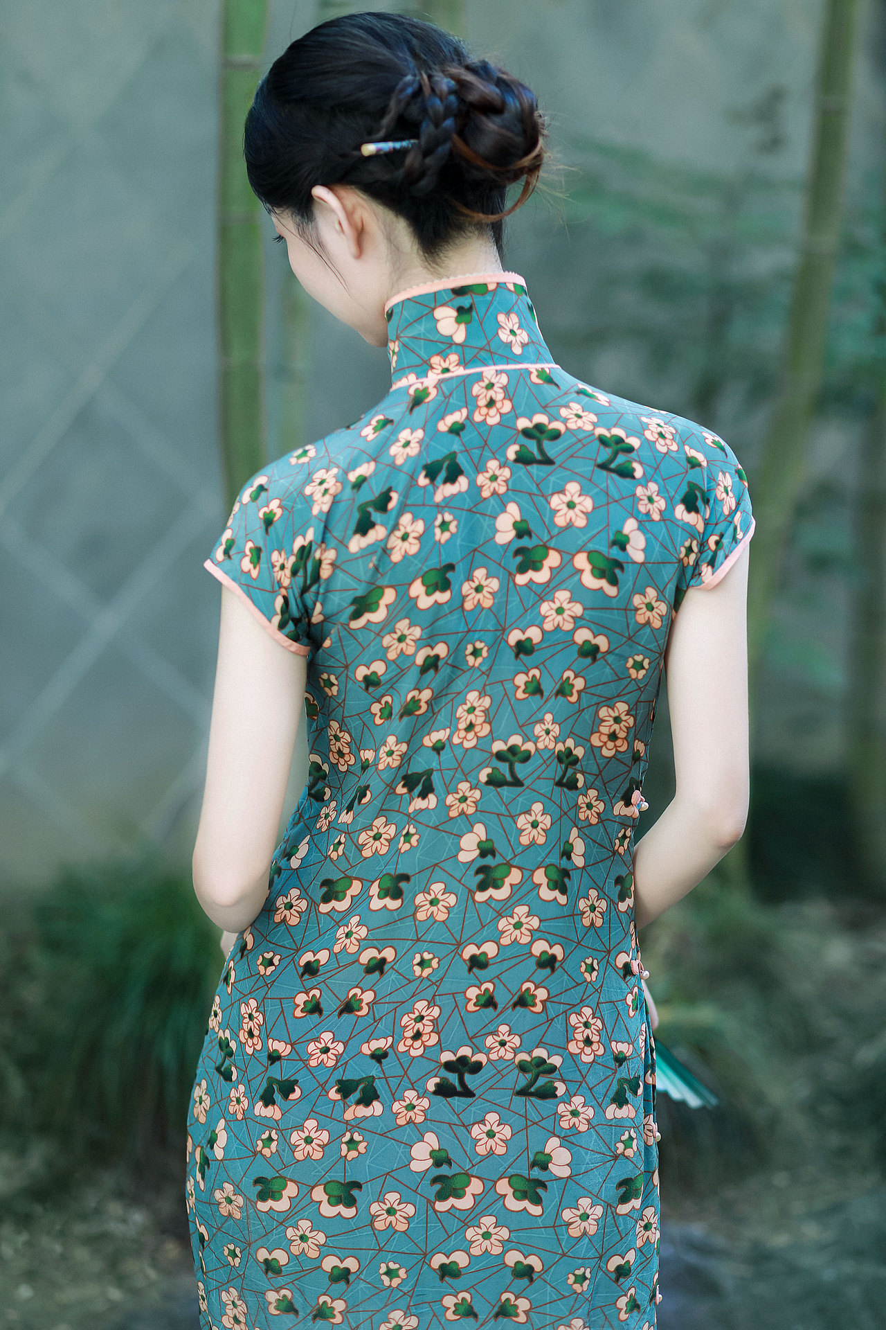 最是那一低头的温柔（图ZMjI3NjcwNDQ4） - 人像摄影 - 站酷设计师子诺ZiNeo原创素材 - 站酷ZCOOL