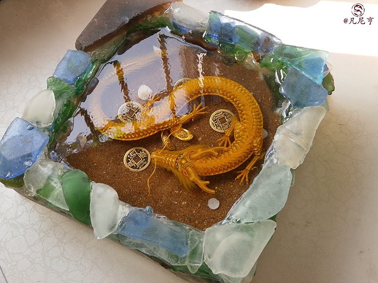 海玻璃金龙池 凡尼亨海洋环保3D树脂画(图ZMjEyMjMxMTI=) - 其他手工艺 - 站酷设计师凡尼亨原创素材 - 站酷ZCOOL