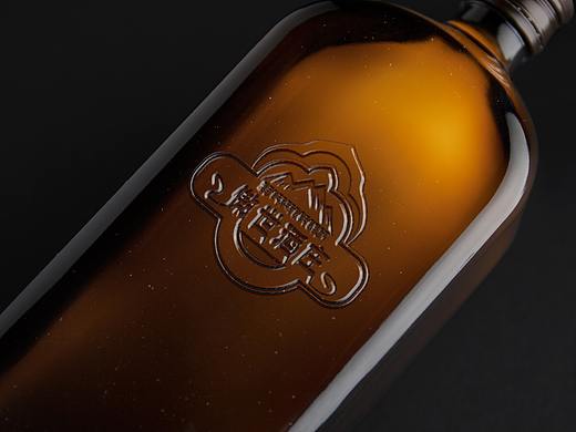 logo設(shè)計(jì)（個(gè)人主頁(yè)-ZMzA0OTgyNTY=） - Logo - 站酷設(shè)計(jì)師胡小薇原創(chuàng)素材 - 站酷ZCOOL