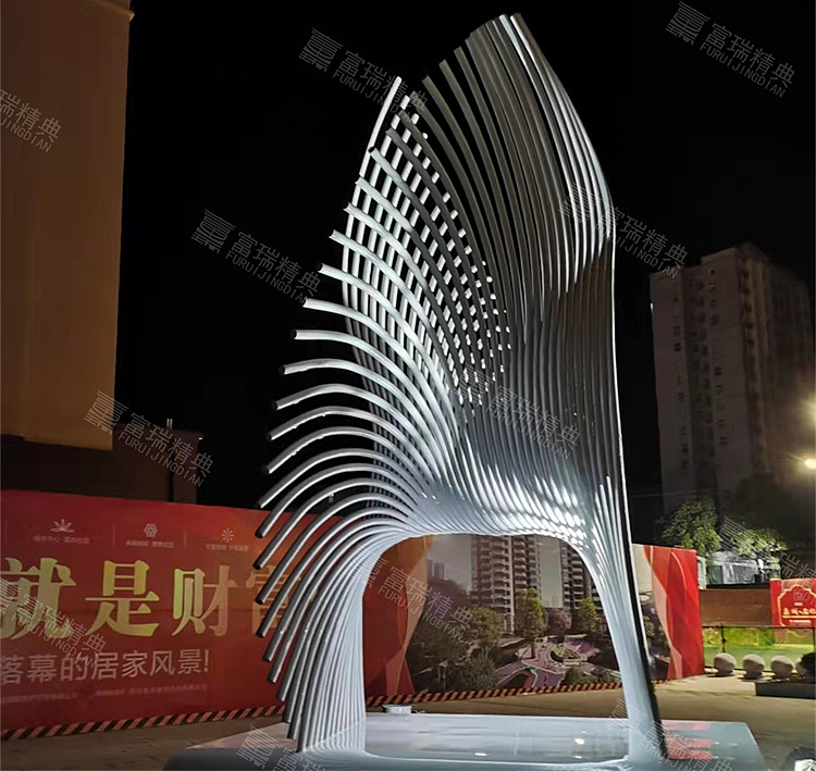 四川西昌凉山不锈钢凤凰雕塑（图ZMjg1NjI5NzA4） - 雕塑 - 站酷设计师富瑞精典原创素材 - 站酷ZCOOL