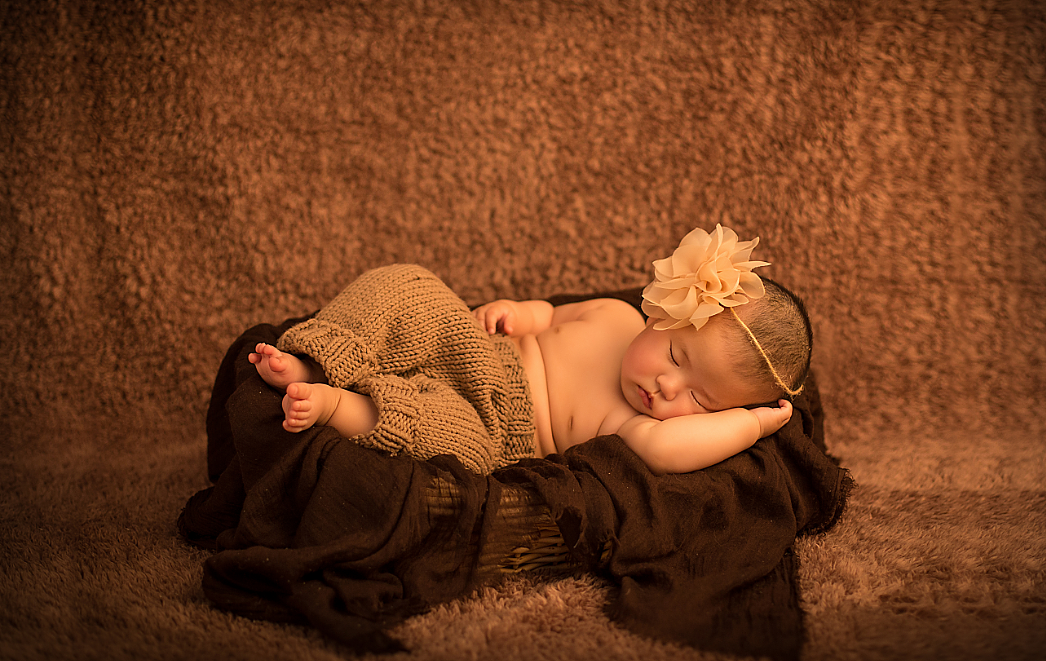 儿童摄影宝宝百天艺术照（图ZODM4MzkxNDA=） - 人像摄影 - 站酷设计师Hibaby儿童摄影原创素材 - 站酷ZCOOL