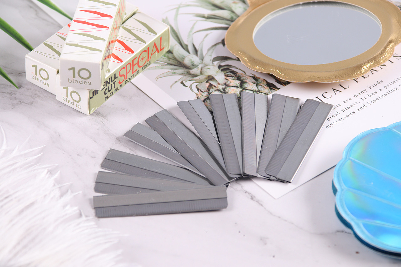 B01彩妆\C99-其他\V01不锈钢修眉刀