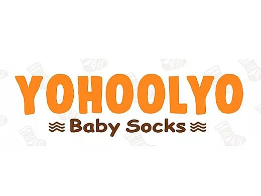 一组黑灰色袜子