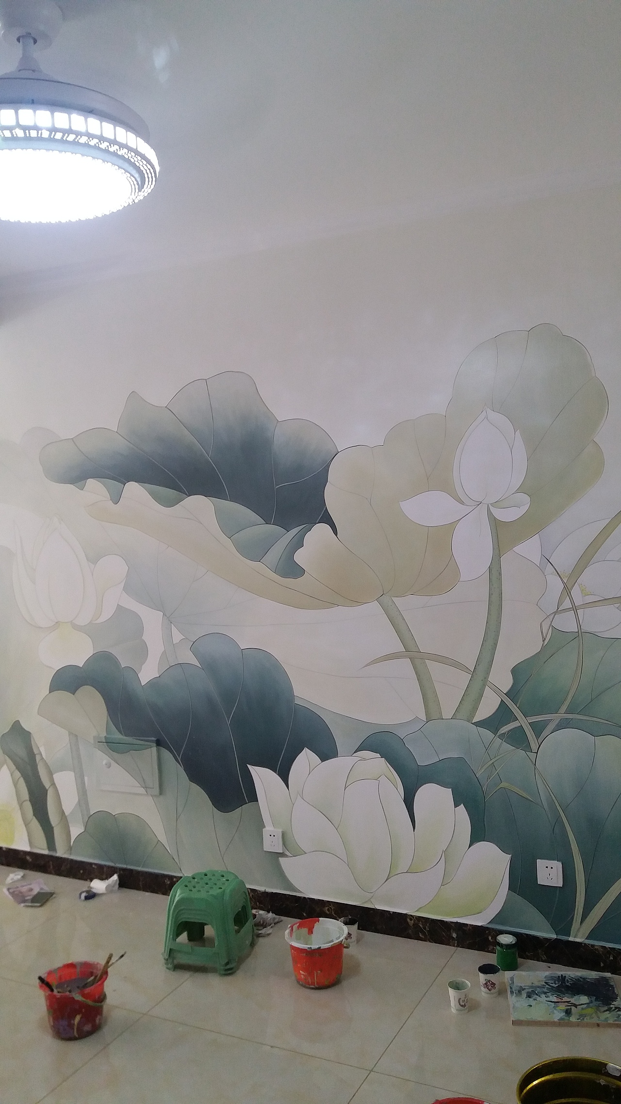 国画荷花墙体彩绘