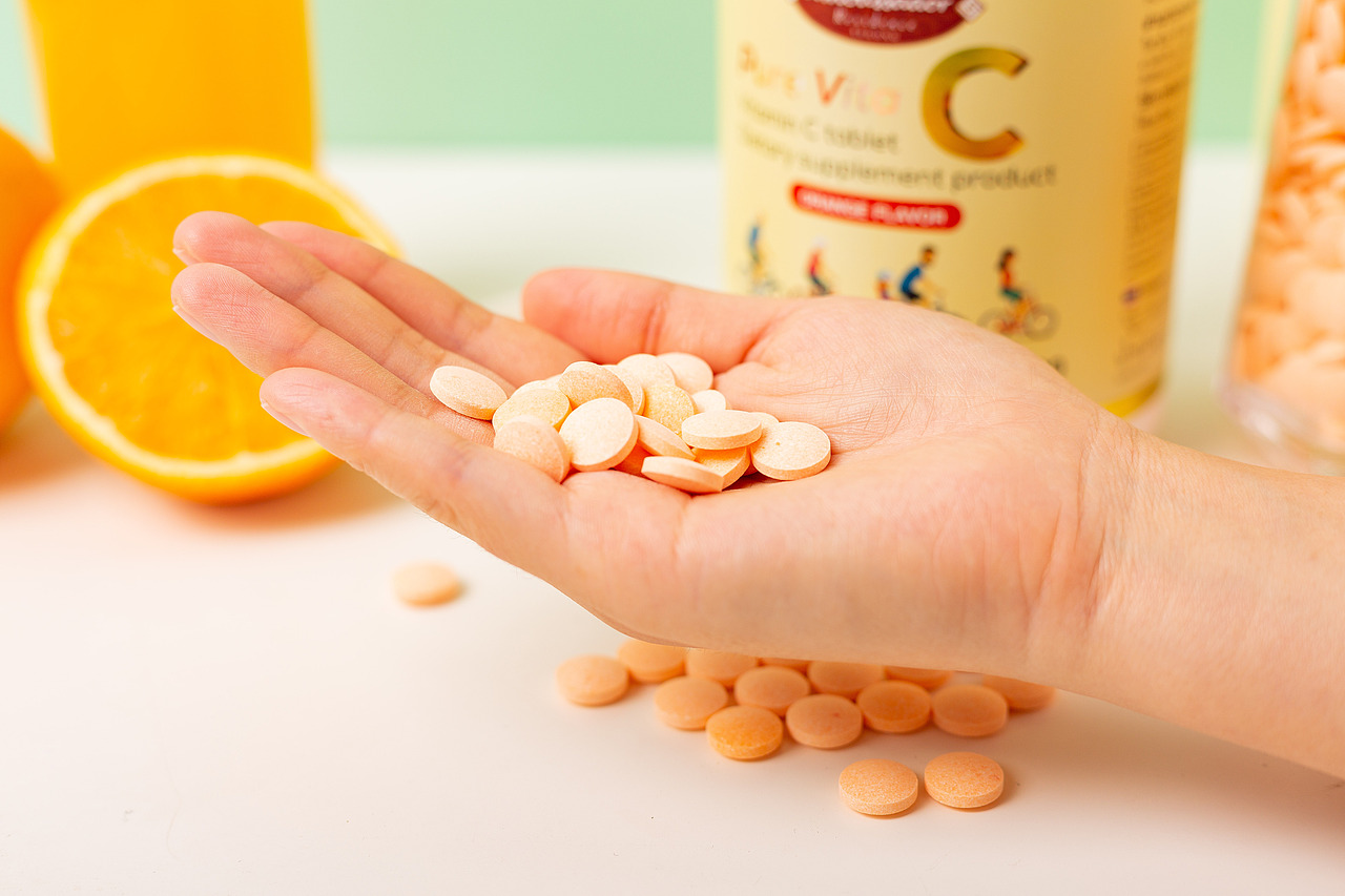 Pure Vita香橙味维生素C压片糖果（图ZMjE3NDY2NjE2） - 产品摄影 - 站酷设计师有间图片社原创素材 - 站酷ZCOOL