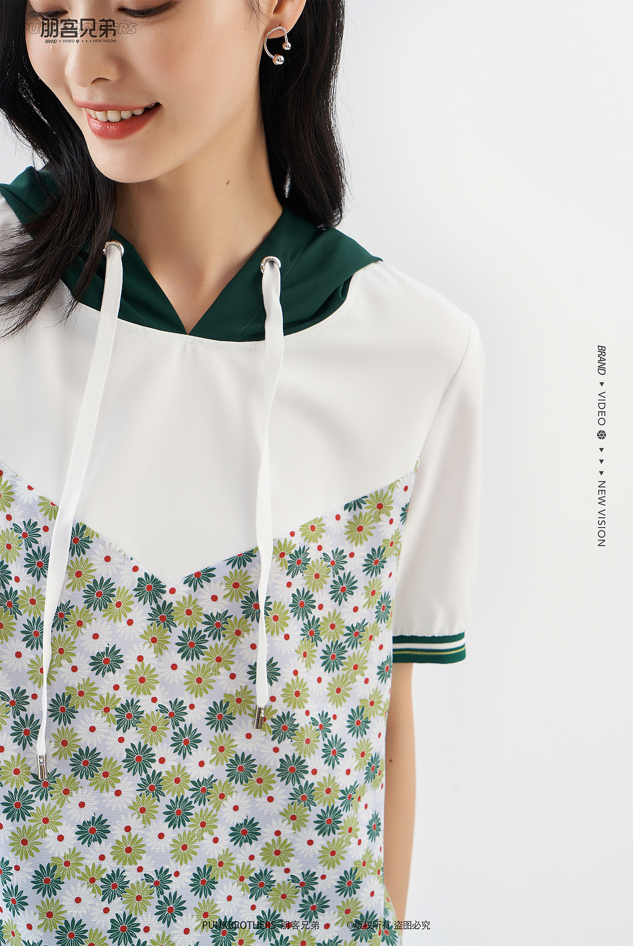 服装摄影▕ 十二篮 X 朋客兄弟（图ZMjkzMjk3NjE2） - 人像摄影 - 站酷设计师朋客兄弟时装摄影原创素材 - 站酷ZCOOL