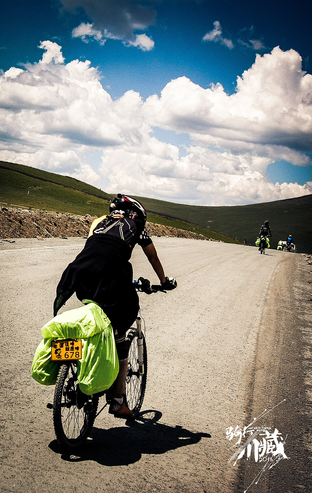 起伏路挺爽的，有快有慢，有缓有急，挪挪屁股休息一下在使点劲