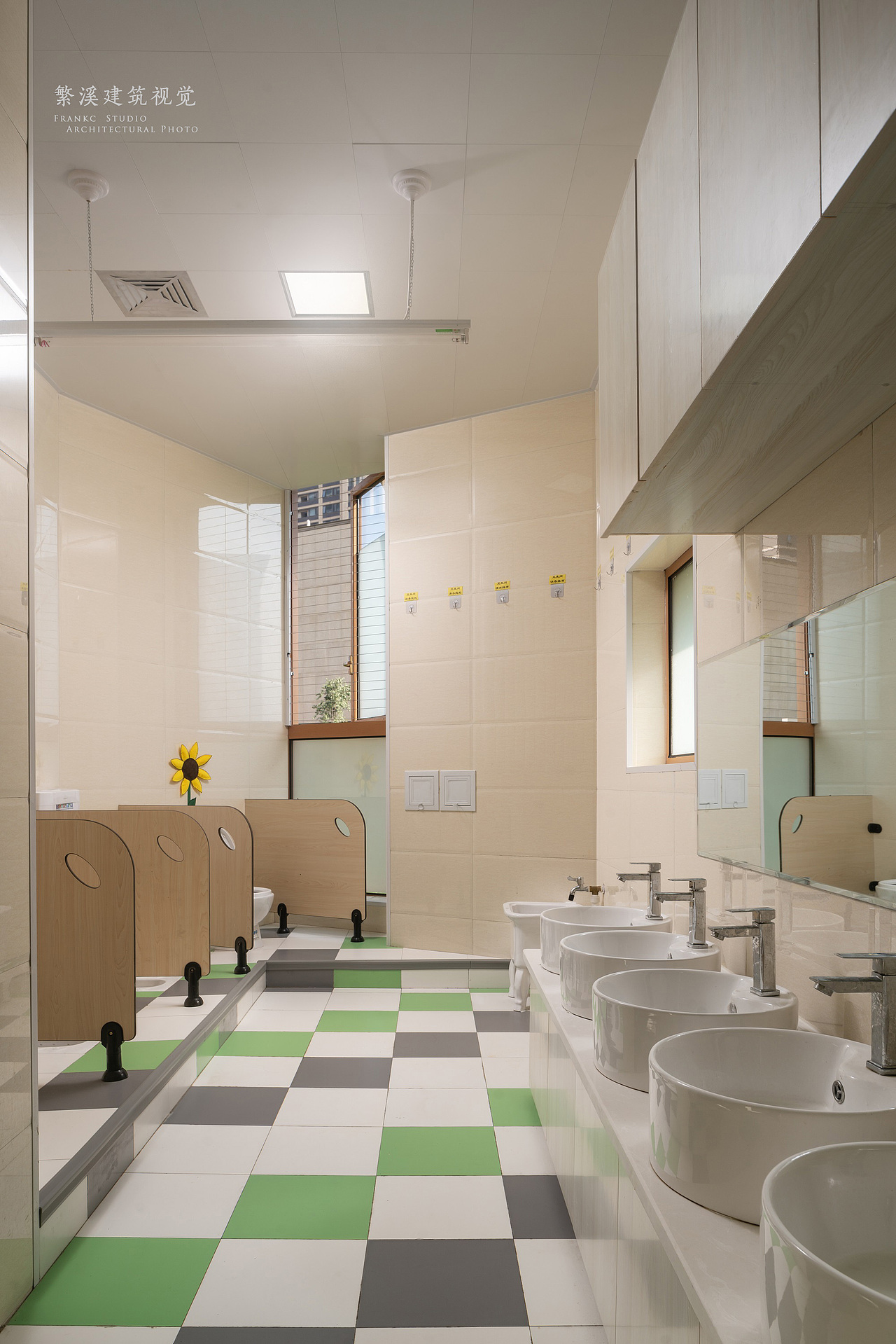 山东绿城地产心悠幼儿园建筑和室内空间摄影