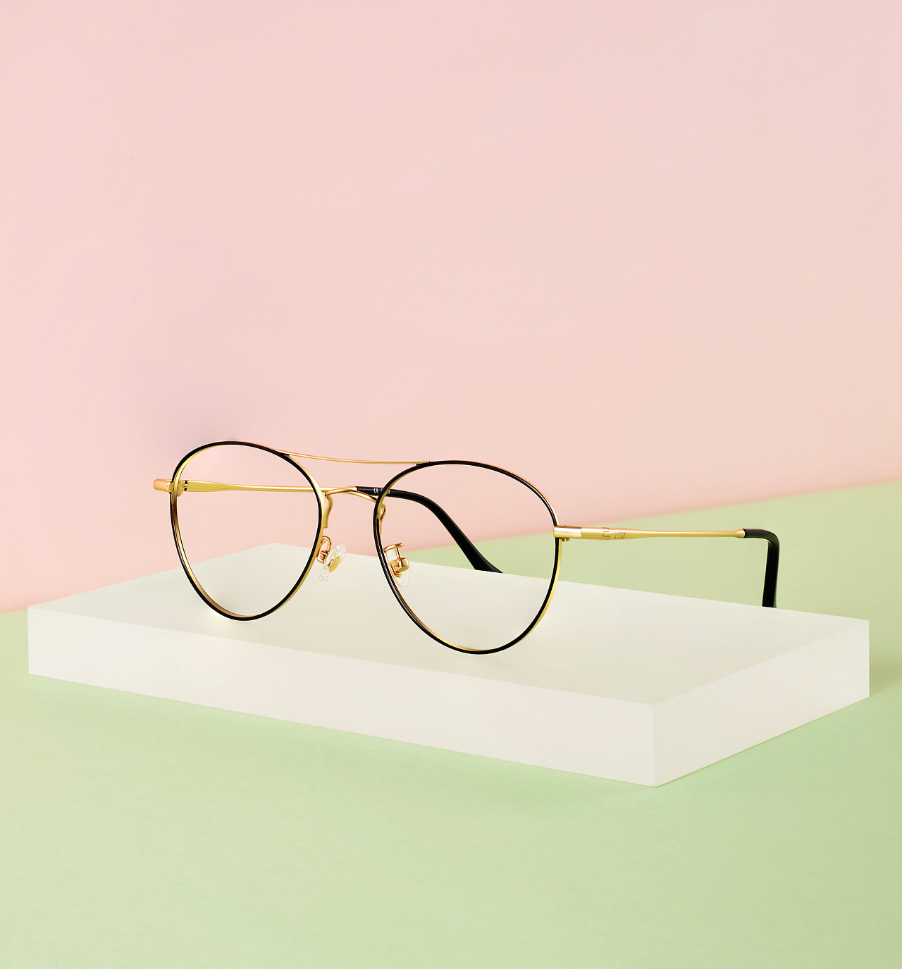 prsr眼镜创意拍摄