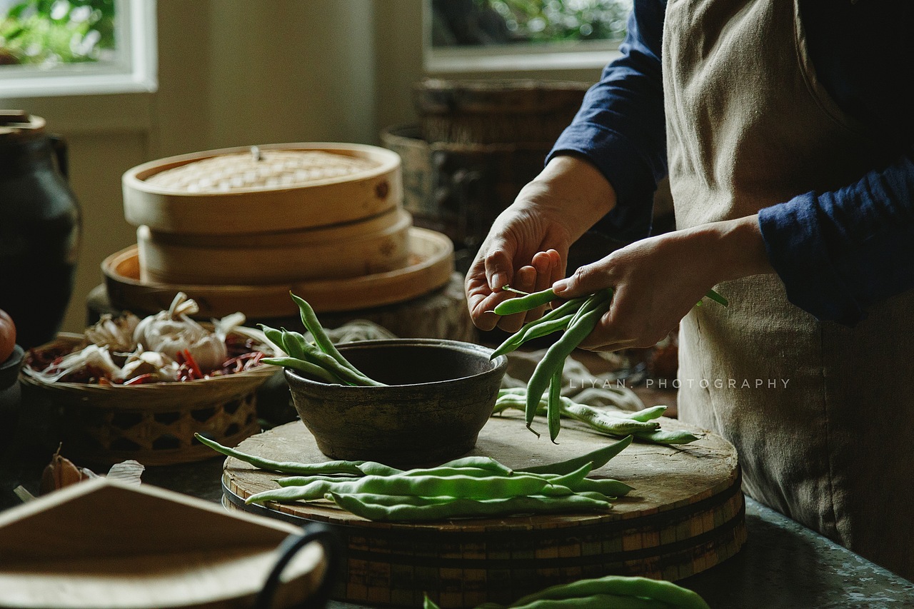 静物摄影·豆角焖面（图ZMjIxODg0NTUy） - 产品摄影 - 站酷设计师壹只橙子原创素材 - 站酷ZCOOL