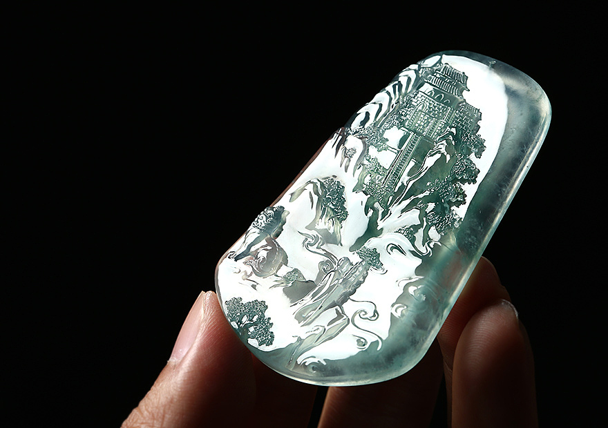 聚翠光廊——玻璃底飘花 一心向佛山水牌