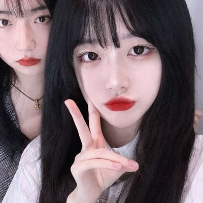 可甜可盐的闺蜜头