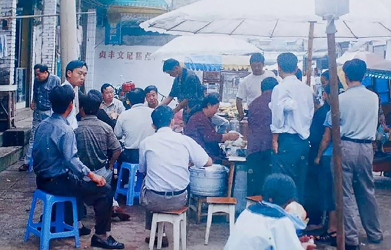 中国最火的布依灰粽品牌--“胖四娘”全新品牌形象升级（图ZMTE4MTgzMzgw） - 品牌 - 站酷设计师线索同创原创素材 - 站酷ZCOOL