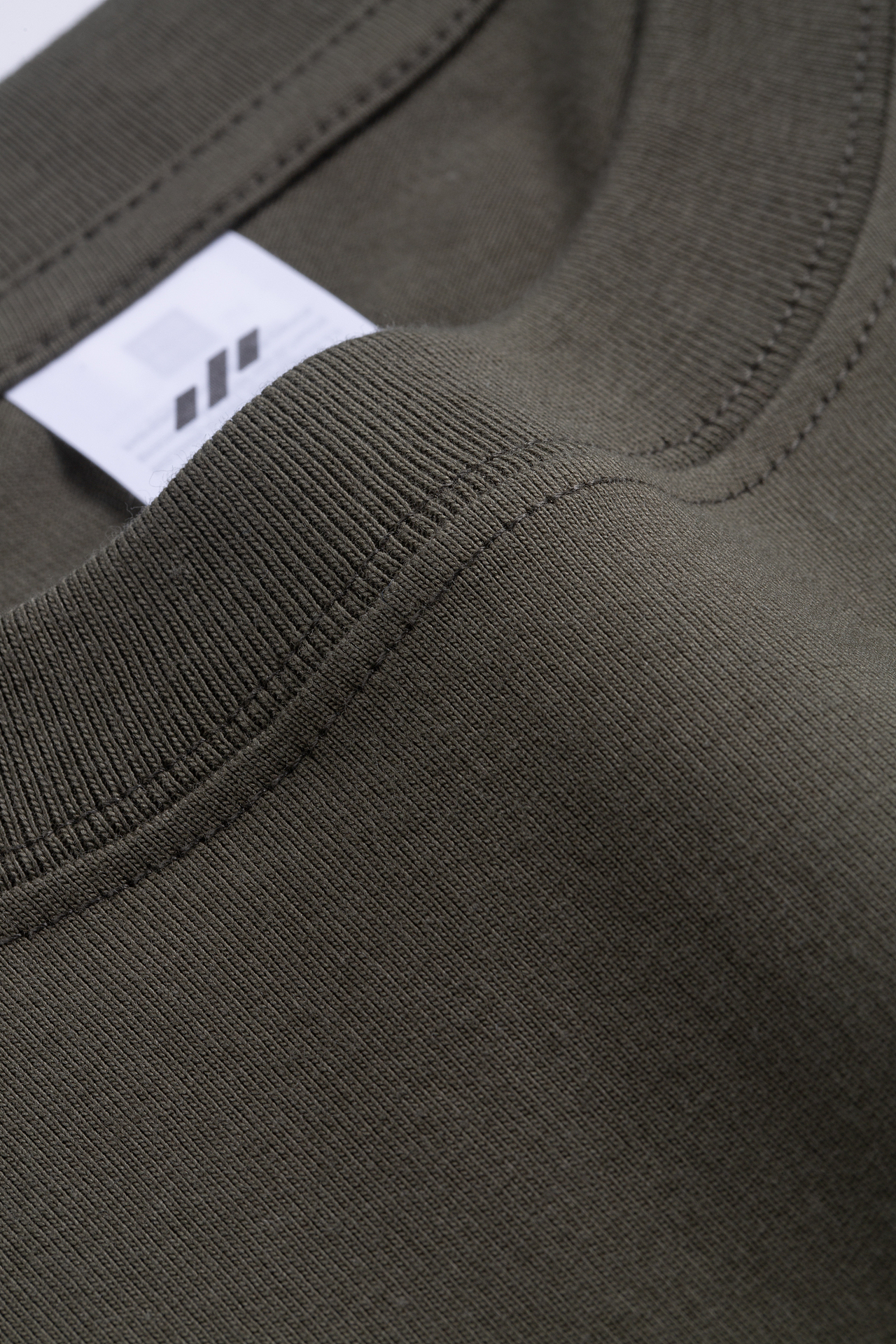 服装白底图拍摄 | 只拍不修