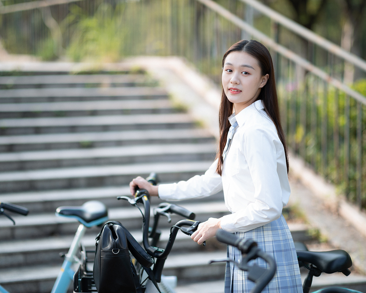 十月的天气（图ZMTg1NDU0OTMy） - 人像摄影 - 站酷设计师青_Mu原创素材 - 站酷ZCOOL