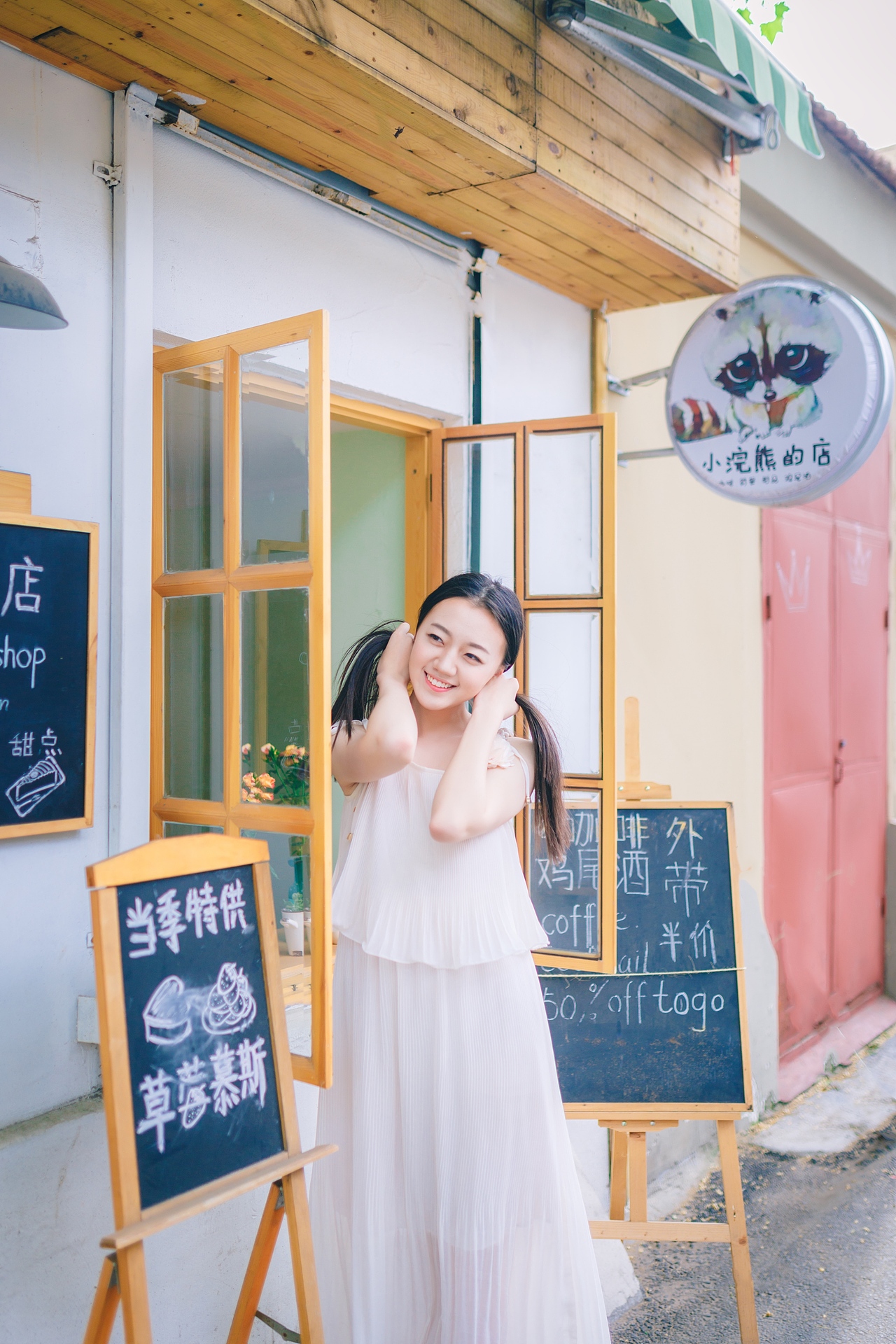 吹着海风 听浪拍打的声音