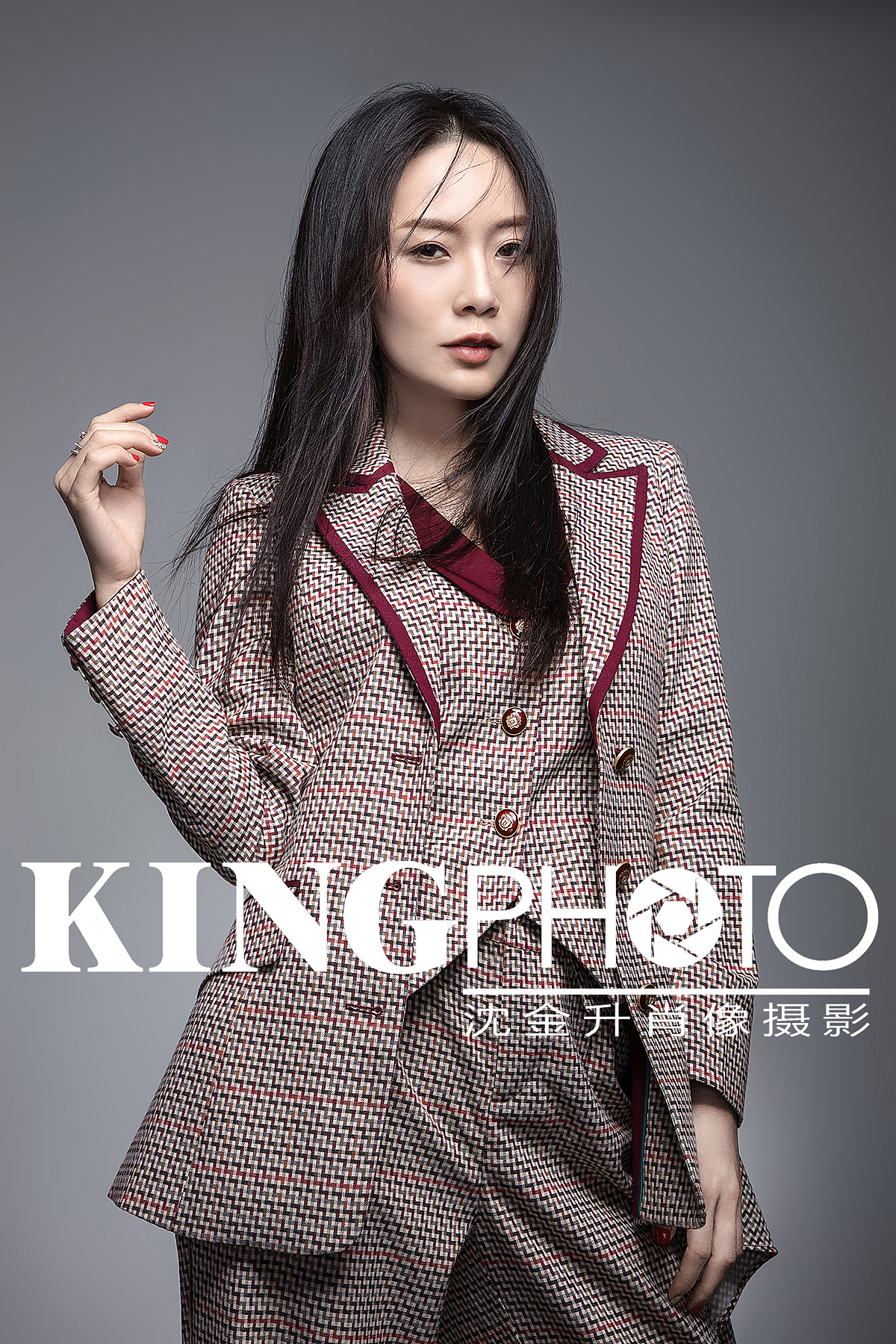 艺人:黄伊凡(明星宣传照)