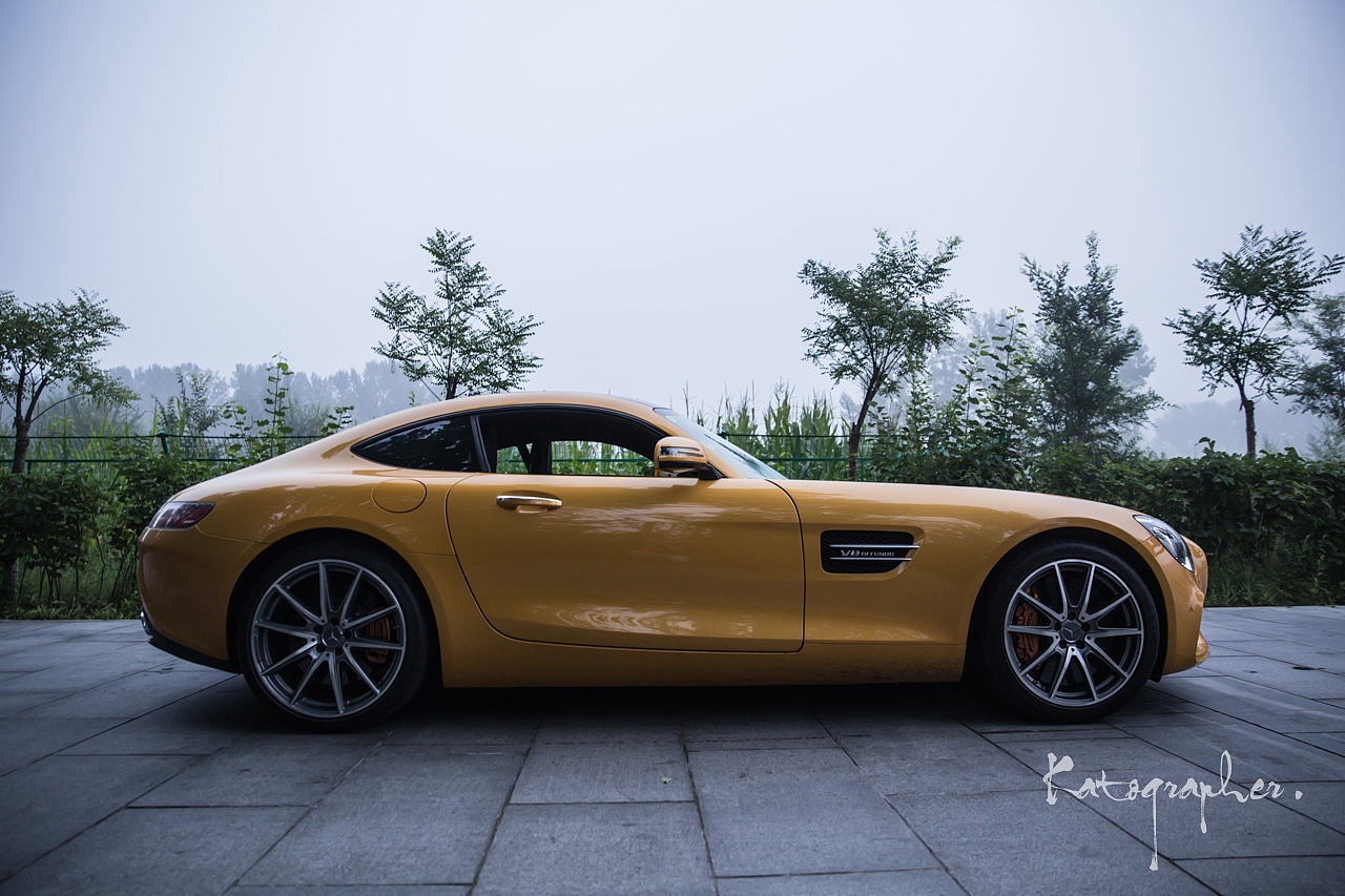 梅赛德斯-AMG GT S