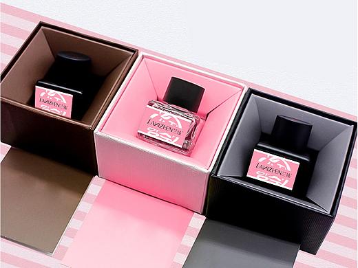 兰臻私处护理香水（个人主页-ZNDM5NDczOTI=） - 包装 - 站酷设计师ccndsb原创素材 - 站酷ZCOOL