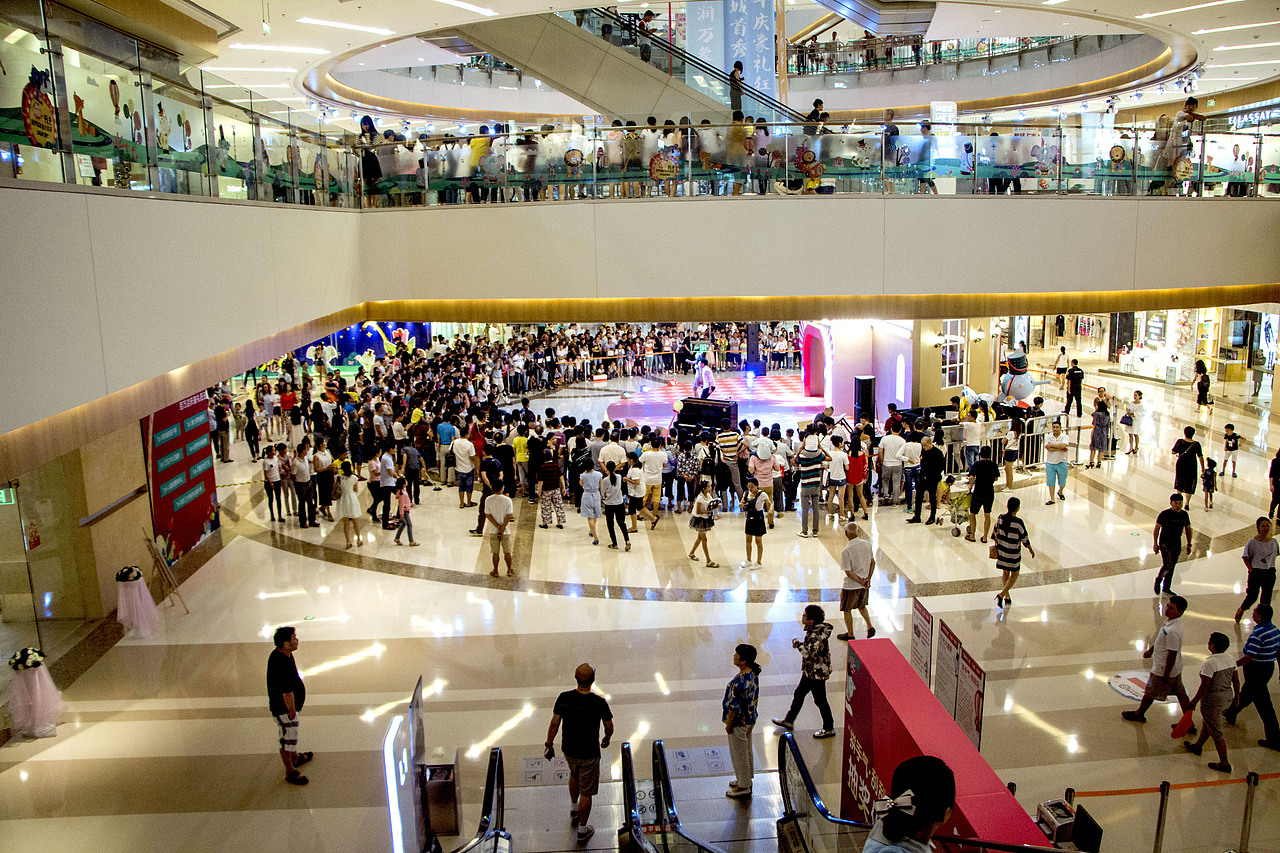 赣州万象城一周年庆——疯狂动物城系列美陈插画（图ZNjI2MTcxMDQ=） - 商业插画 - 站酷设计师孢子菌原创素材 - 站酷ZCOOL