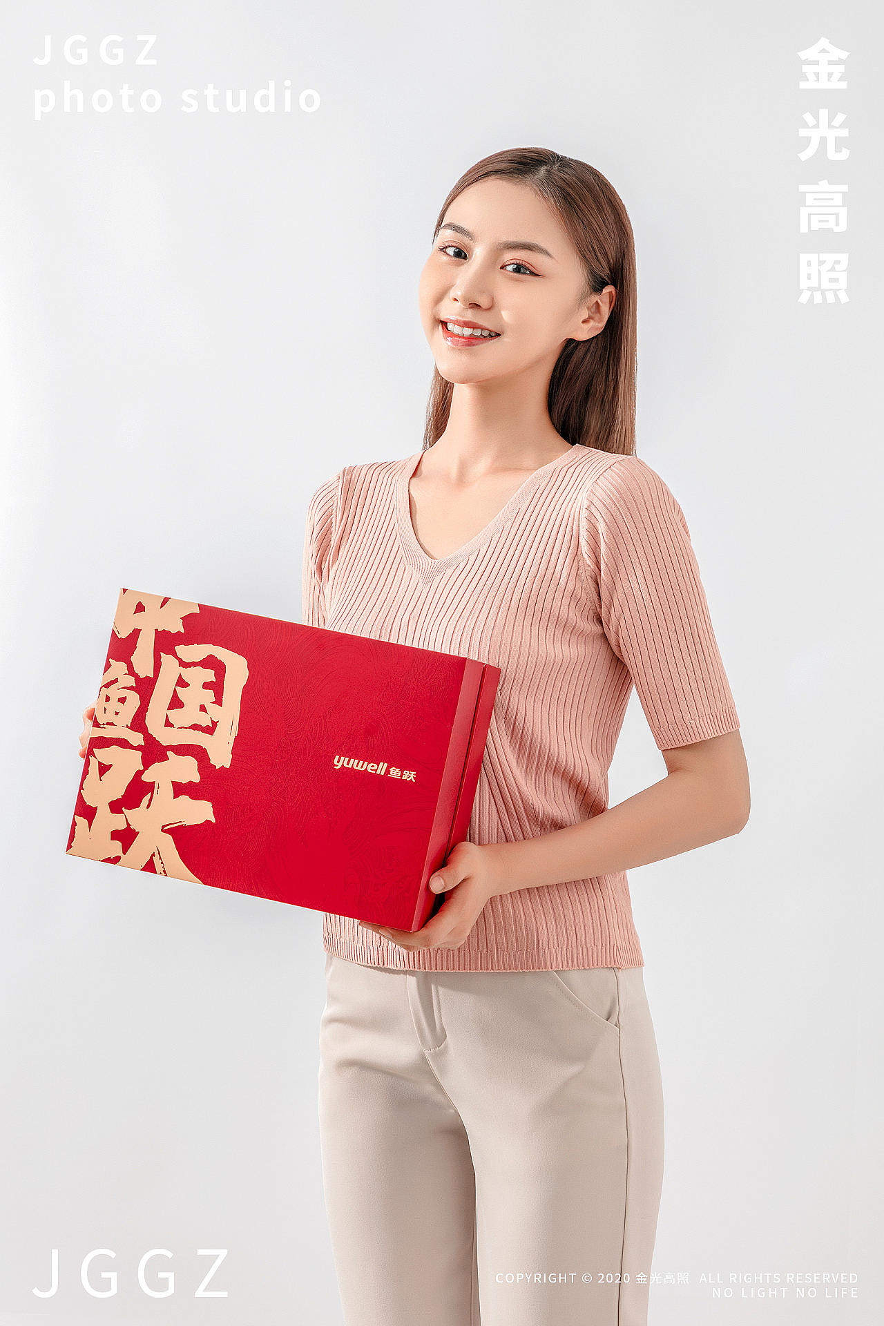 守护健康医疗产品拍摄 血压计制氧机呼吸机 | 金光高照(图ZMjI3NzExNjE2) - 人像摄影 - 站酷设计师金光高照商业摄影原创素材 - 站酷ZCOOL