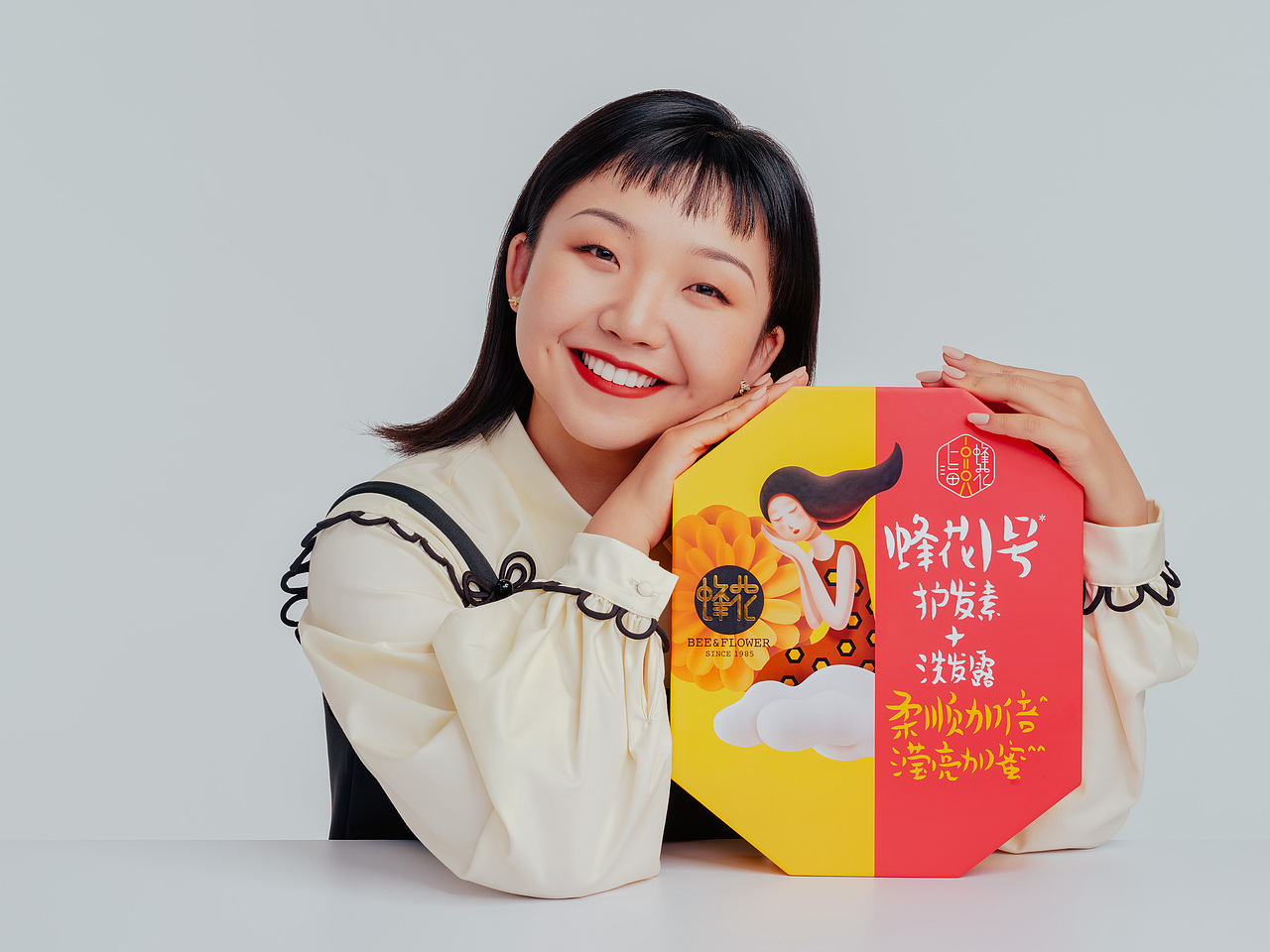 辣目洋子 蜂花（图ZMjc0Njg1ODYw） - 人像摄影 - 站酷设计师诺亚大象原创素材 - 站酷ZCOOL