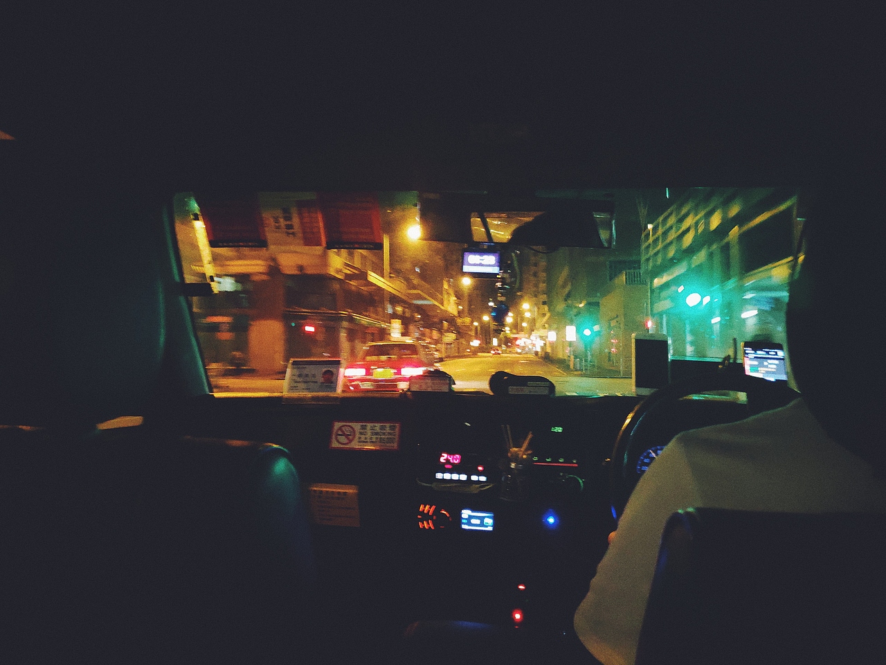 香港手机随拍（图ZMTY4NzY5MTM2） - 人文/纪实摄影 - 站酷设计师胖囧_JOJO原创素材 - 站酷ZCOOL