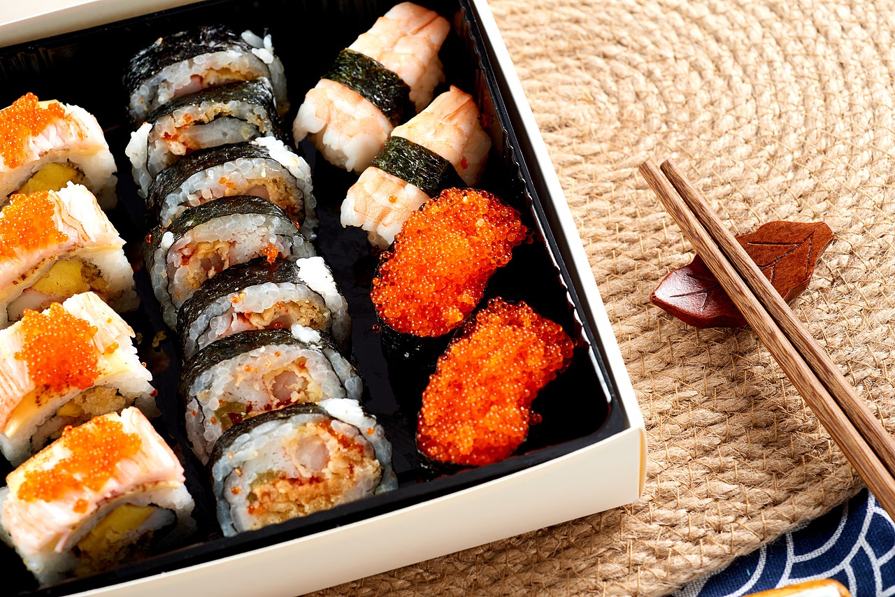 寿司包装盒（图ZMjk0NjUwOTY4） - 产品摄影 - 站酷设计师muxunzi原创素材 - 站酷ZCOOL