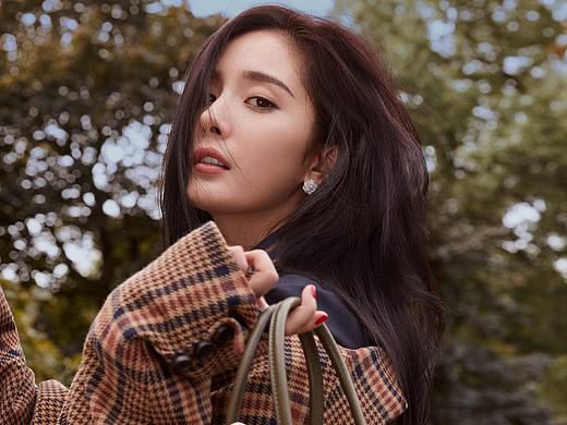 杨幂《VOGUEme》