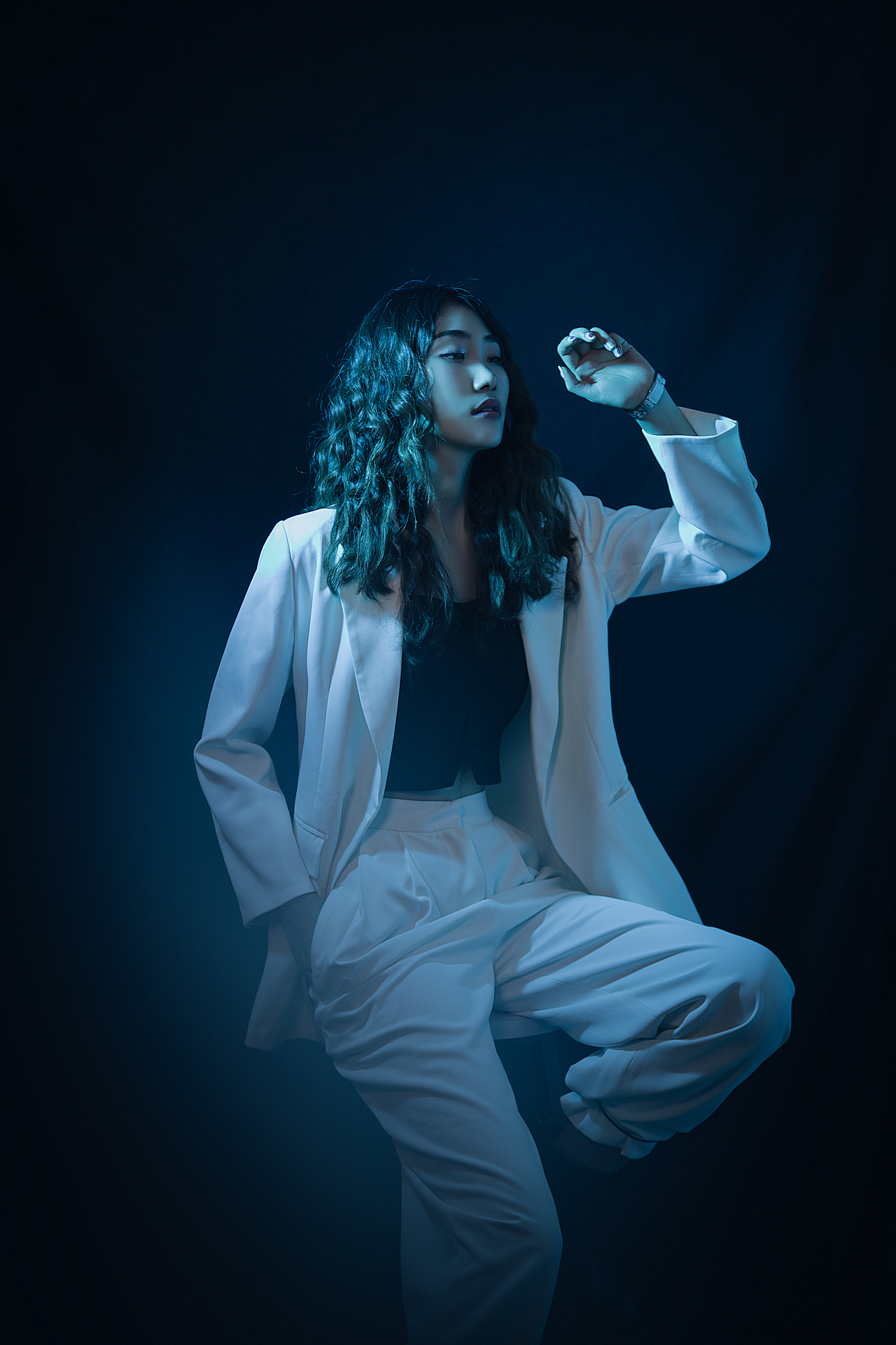 微光|摄影|人像摄影|江小迪 - 原创作品 - 站酷 (zcool)