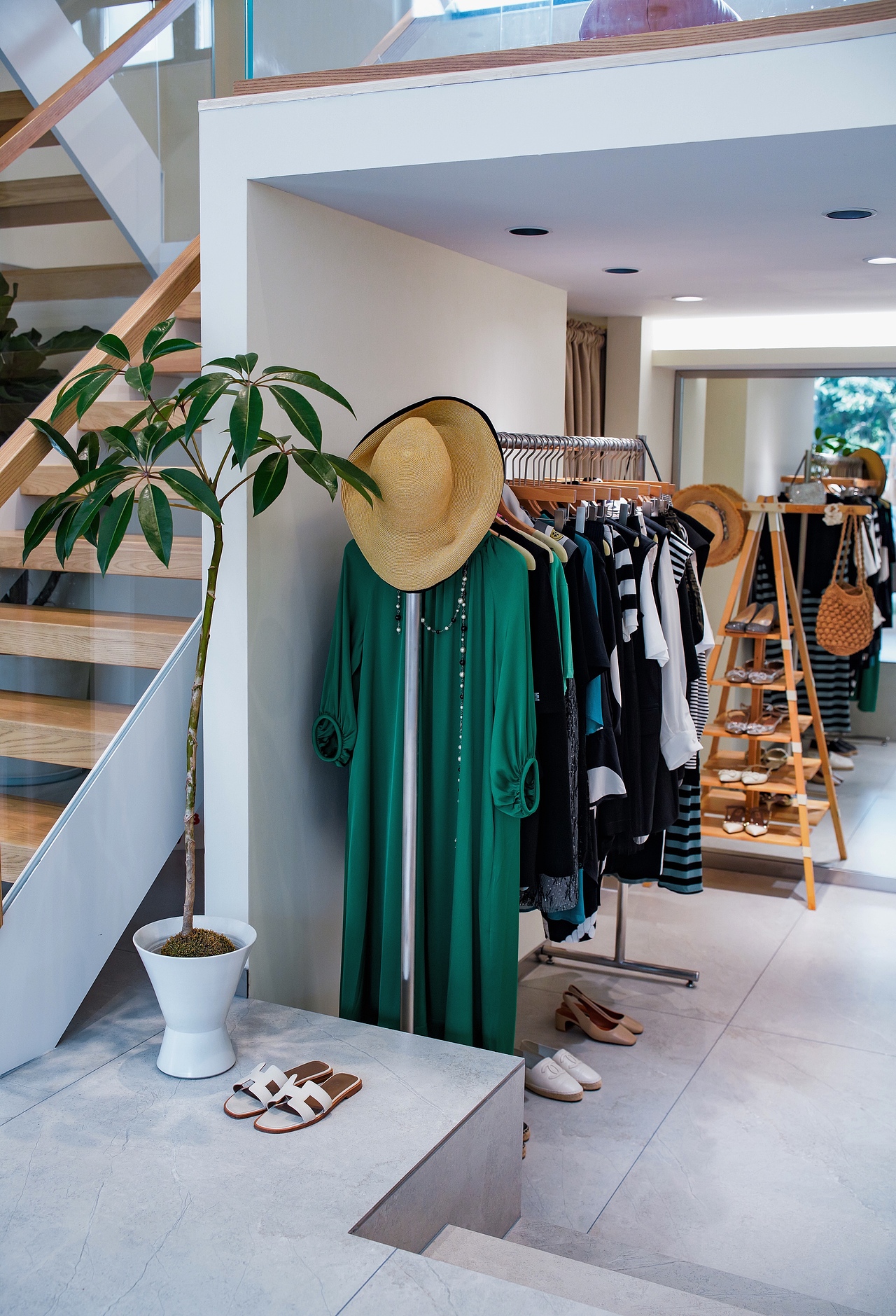 一间很惬意的店