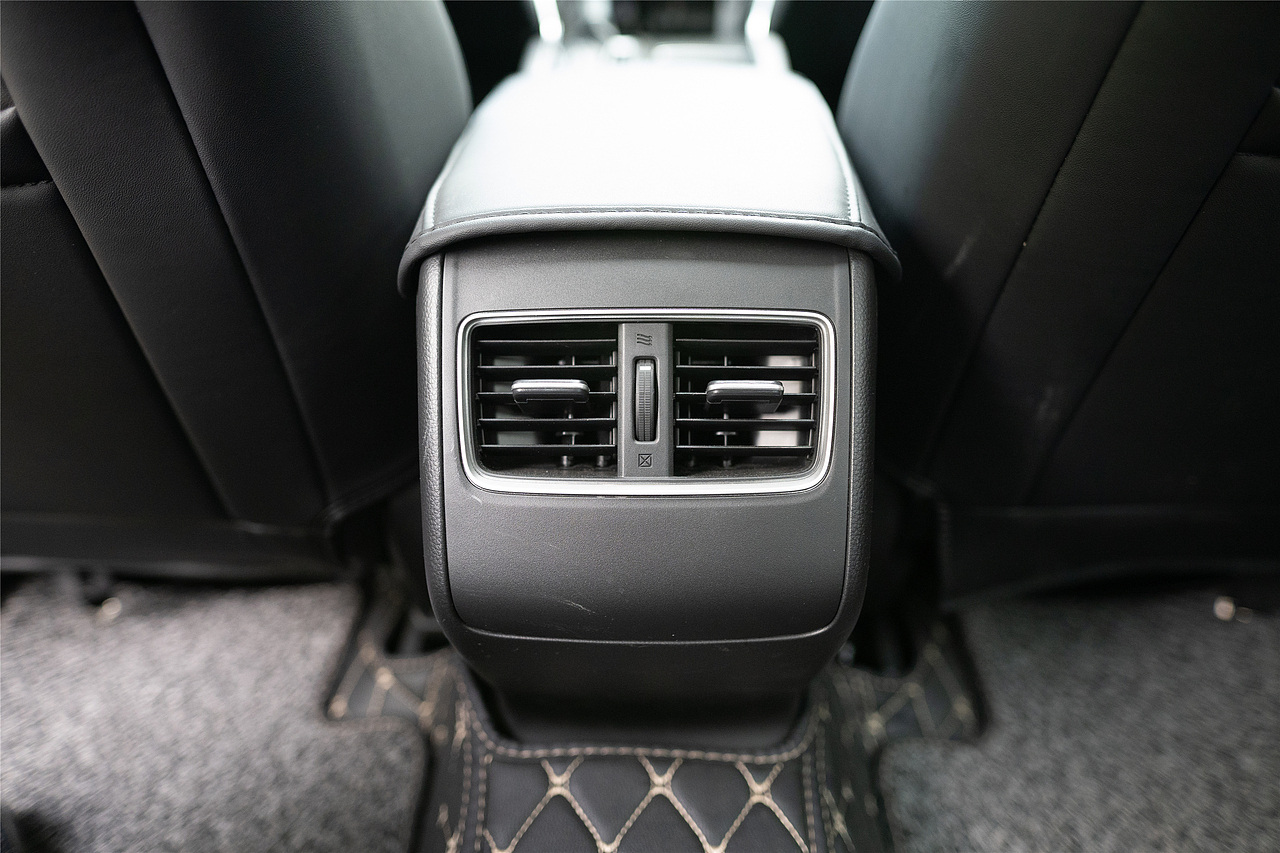 十代雅阁太空银（图ZMTU4MDA5OTEy） - 产品摄影 - 站酷设计师hubo1028原创素材 - 站酷ZCOOL