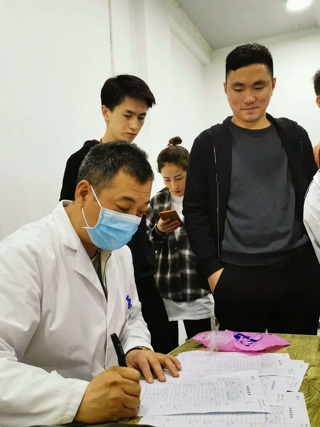 西安海蓓诊所 海蓓健康树 全民计划第二站系列活动（图ZMTUzNDE3MTc2） - 人像摄影 - 站酷设计师海蓓原创素材 - 站酷ZCOOL