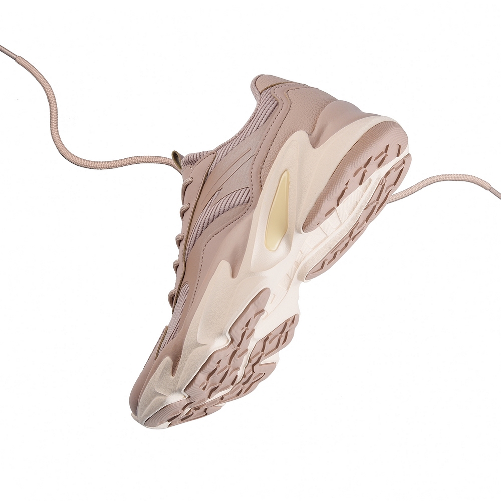 鞋子拍摄（图ZMTY1OTE5NDMy） - 产品摄影 - 站酷设计师光魅视觉原创素材 - 站酷ZCOOL