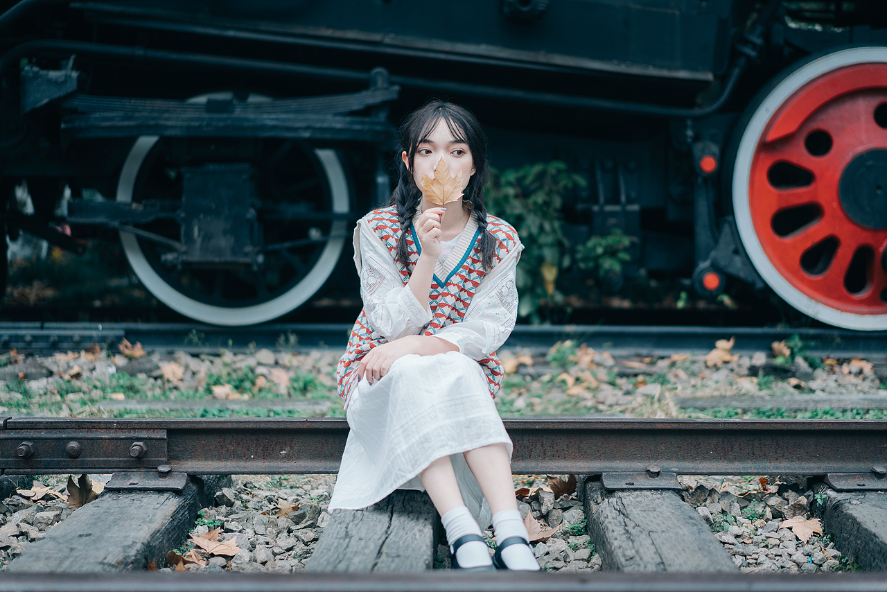 张望,徘徊,等不来,我亦迟迟不愿走开